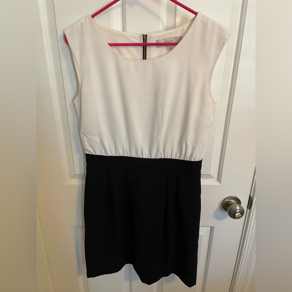 Loft color block fully lined dress size 4